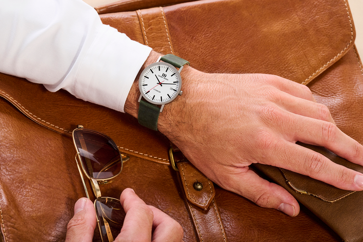 Danish Design IQ28Q1273 Rhine White Green Date Large Watch