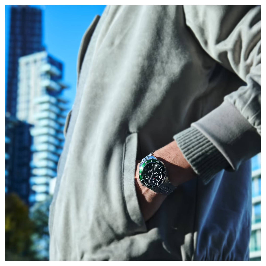 Sector R3253161052 Collection 230 Quartz Watch