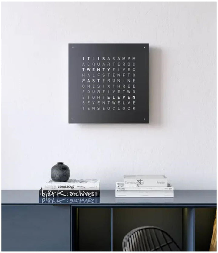 Qlocktwo QT5BLENBLPC-UK 45 Black Pepper Black Body Clock