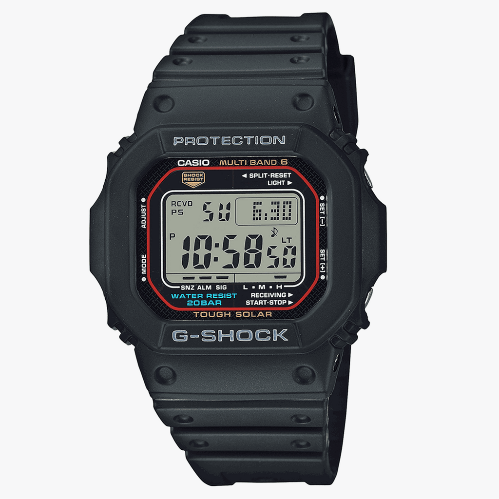 G GW M5610U 1ER Classic Multifunction LCD Strap Watch
