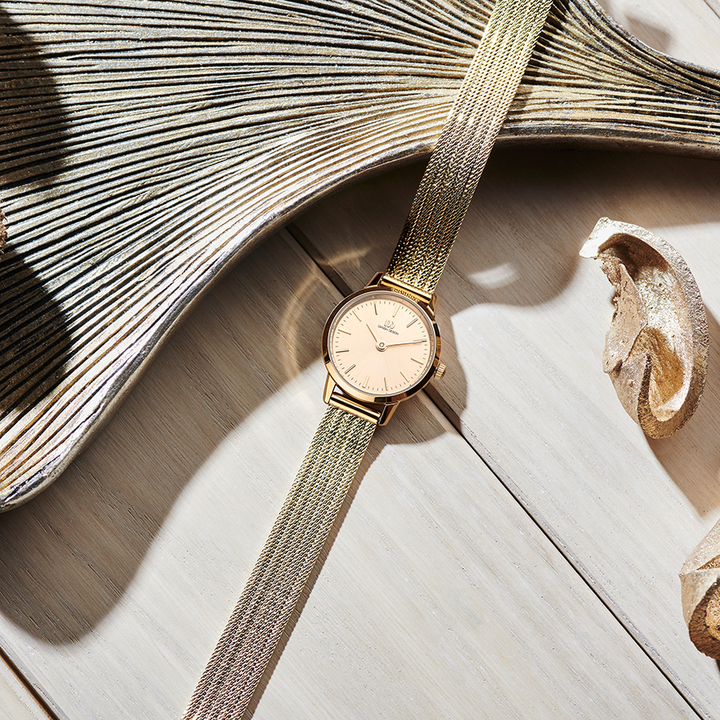 Danish Design IV06Q1268 Akilia Mini Gold Watch