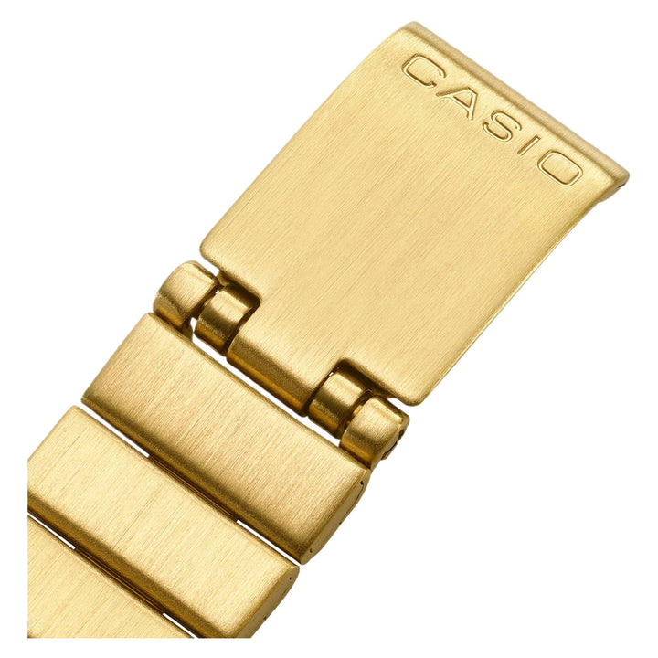Casio LA670WEGA-9EF Women's Classic LCD Watch