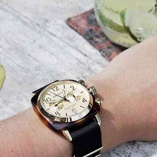 Briston Clubmaster Classic - Chrono - Gold - Champagne 14140.PYA.T.7.NB Watch