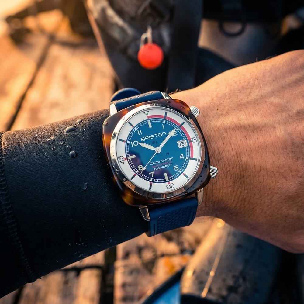 Briston Clubmaster Legend Compressor - Bleu 26642.SA.T.15.FNB Watch