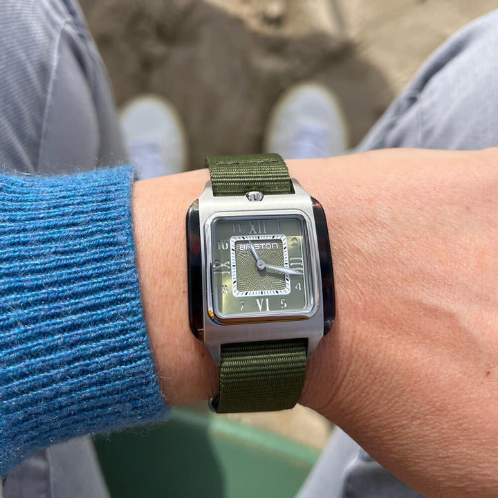 Briston Streamliner Kennedy Spring - HM - Vert Olive 262030.SA.UG.26.NOL Watch