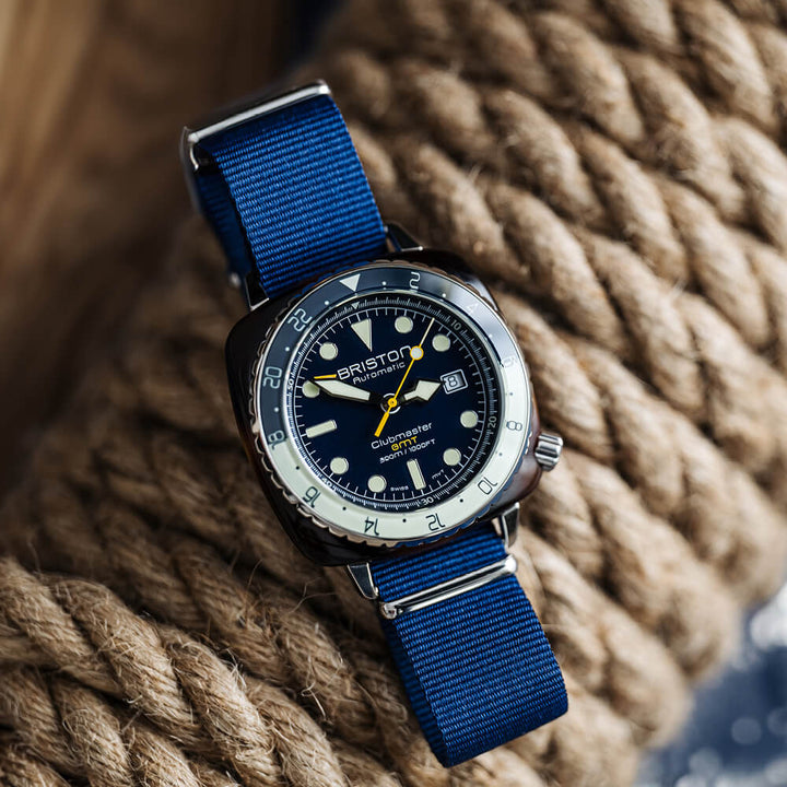 Briston Clubmaster Diver Pro GMT - Bleu Marine 24844.SA.T.15.NNB Watch