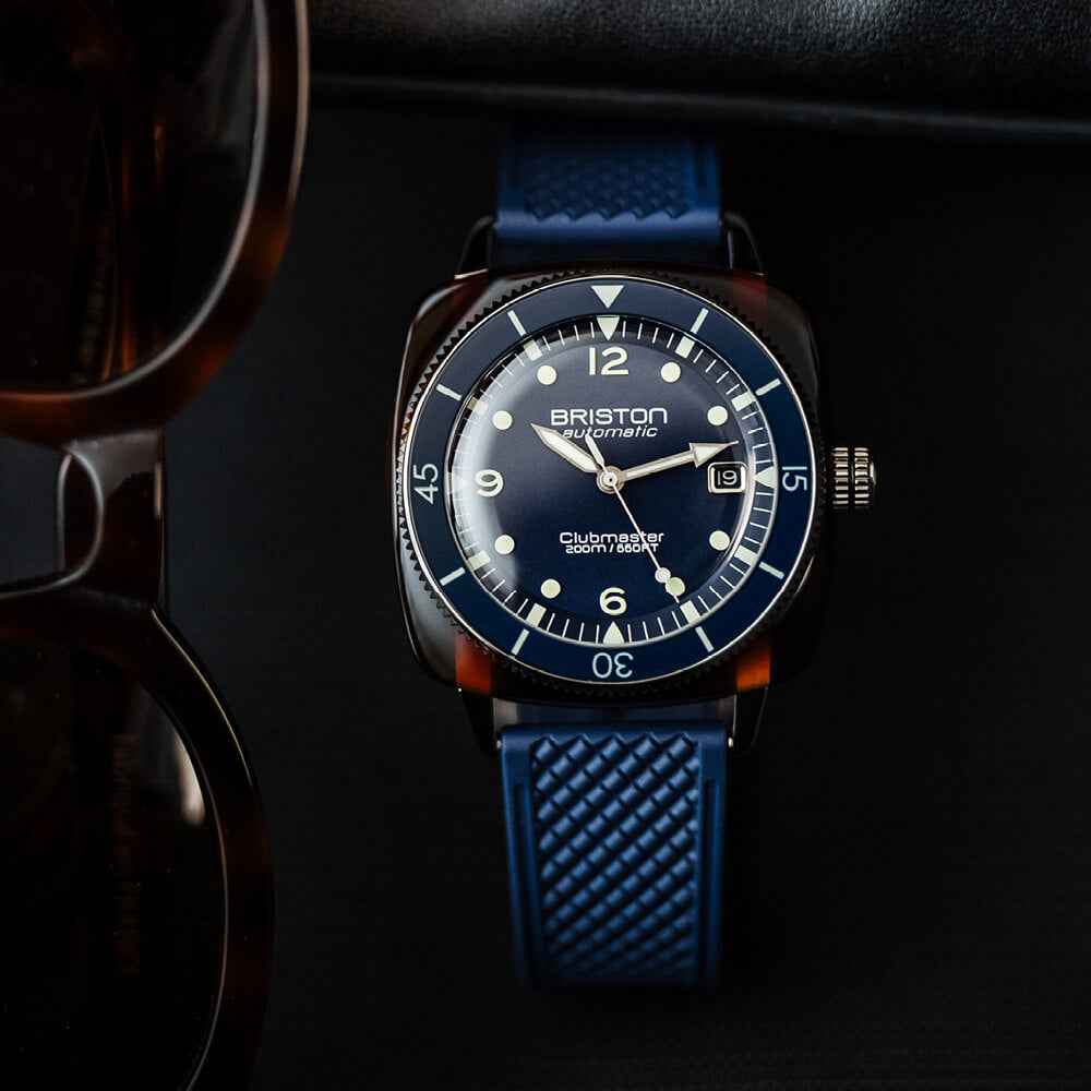 Briston Clubmaster Legend Diver - Bleu marine 241740.SA.T.15.FNB Watch