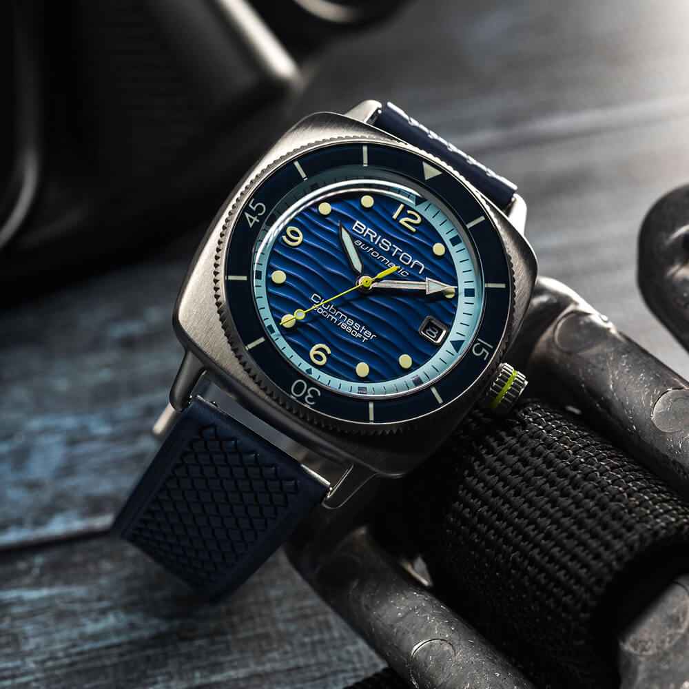 Briston Clubmaster Legend Diver Ocean - Acier - Bleu 261740.S.LD.15.FNB Watch