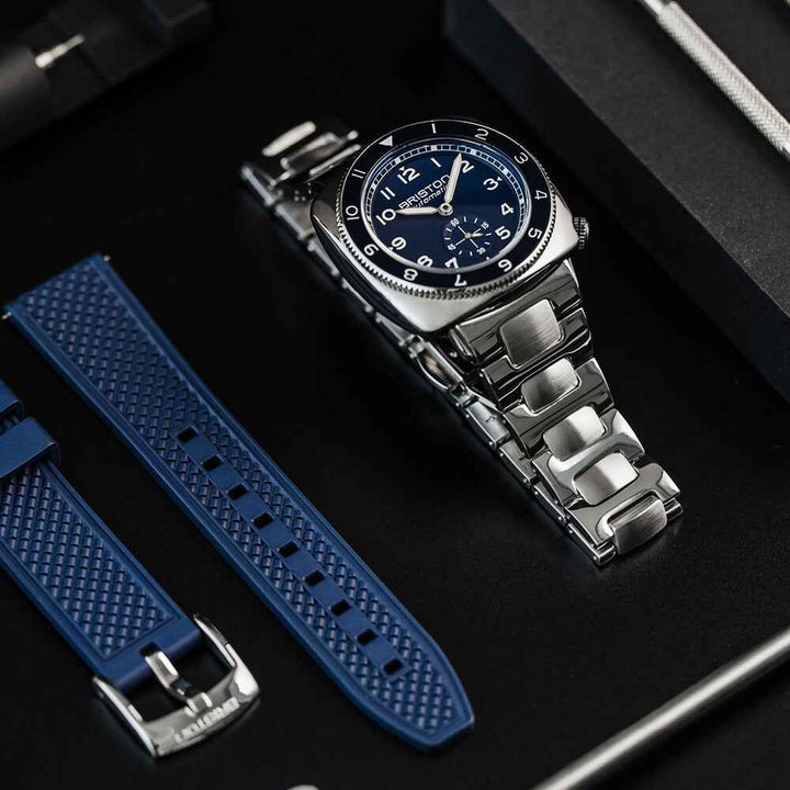 Briston Clubmaster Legend - Petite Seconde - Acier - Bleu 241639.PS.L.15.SB Watch